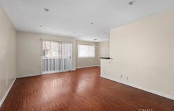 5349 Newcastle, Encino, CA 91316