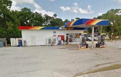 123 S US 17-92, DEBARY, FL 32713