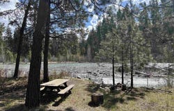 17 Bransons Dr, Lowman, ID 83637