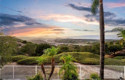 35 Hollyleaf, Aliso Viejo, CA 92656