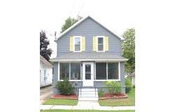 208 Jay Street, Saint Charles, MI 48655
