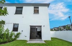 20366 NW 4th Path, Miami Gardens, FL 33169