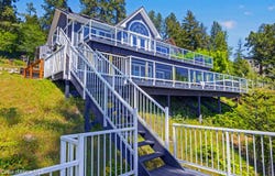 100 Grandview Ln, Bayview, ID 83803