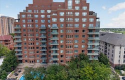 4950 Central Street, Kansas City, MO 64112