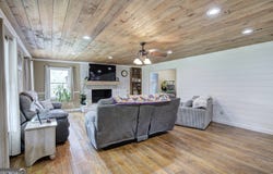 1328 Abrams Road SE, Silver Creek, GA 30173