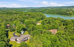 21 Harbor Drive, GALENA, IL 61036