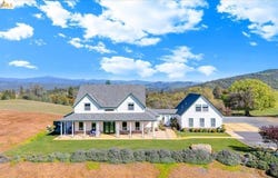 14814 Twist RD, Jamestown, CA 95327