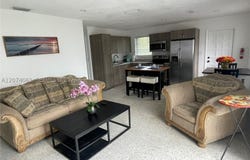 38 Silver Springs Dr, Key Largo, FL 33037