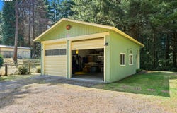 69686 MCFARLAND Rd, NorthBend, OR 97459
