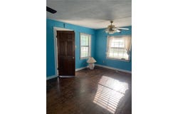 501 E Commons Street, Refugio, TX 78377