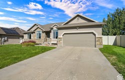 3410 W 4525 S, West Haven, UT 84401