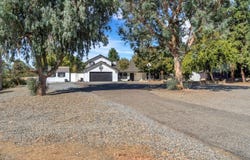 15446 Monreal Road, Madera, CA 93636