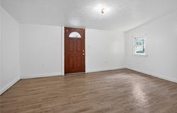 417 Alexander St, McKees Rocks, PA 15136