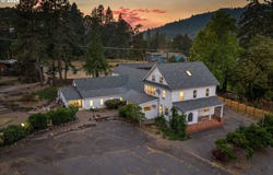 1270 N MAIN Ave, WhiteSalmon, WA 98672