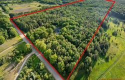 8324 VALLEY, LEVERING, MI 49755