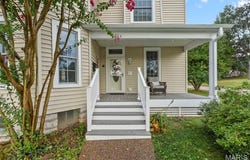 203 S Bellevue Street, Jackson, MO 63755