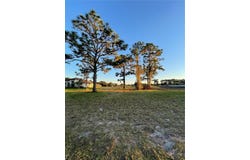 470 & 472 BOUNDARY Boulevard, ROTONDA WEST, FL 33947