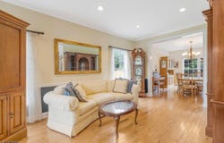 6 Varnon Ct, Hillsborough Twp., NJ 08844-8117