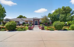 2677 E QUEEN CREEK Road, Gilbert, AZ 85297