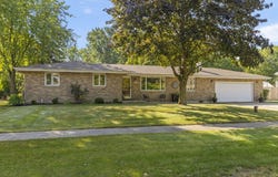 20651 Thomas Drive, Lockport, IL 60441