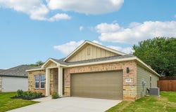 369 Declan Street, Springtown, TX 76082