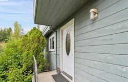 6151 Valley View Rd, Oakland, CA 94611