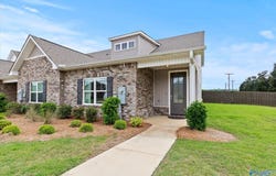 3201 SE McClellan Way, Decatur, AL 35603
