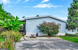 716 SHAWNA Avenue, YORK TWP, PA 17402