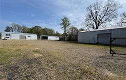 204 W Sherry Lane, Broken Bow, OK 74728
