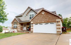 1404 Nottingham Drive, Warrensburg, MO 64093