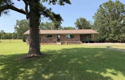 864 Edgemont Rd, Quitman, AR 72131