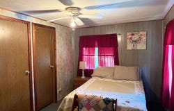 967 Uellner Road, London, AR 72847