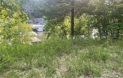 Bacon Lane, Climax Springs, MO 65324