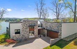 731 Bowman Bend Rd, Harriman, TN 37748