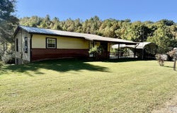 128 Cowboy Way, Sylva, NC 28779