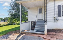 111 Maple Street, Albany, KY 42602
