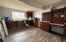 305 W MARKET Street, Table Grove, IL 61482