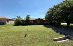 300 Linda Street, Roanoke, TX 76262