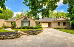4593 Chippewa Drive, Okemos, MI 48864