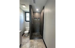300 E Le Roy Street, Three Rivers, TX 78071