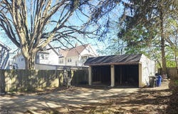 11213 Linnet Avenue, Cleveland, OH 44111