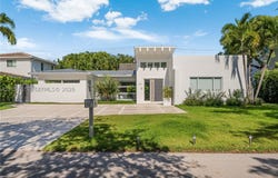 475 Woodcrest Rd, Key Biscayne, FL 33149