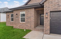 3045 E Heritage Street, Republic, MO 65738