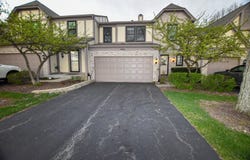 4475 Olmstead Drive, Hoffman Estates, IL 60192