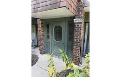 4942 Douglas Road, Downers Grove, IL 60515