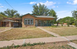 500 8th Street, O'Donnell, TX 79351