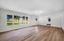207 E North Street, Heyworth, IL 61745