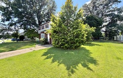 11 MCCAY Drive, ROEBLING, NJ 08554