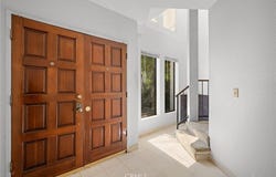 3206 Montrose Avenue, La Crescenta, CA 91214