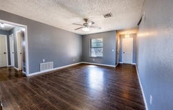 304 Jarman Circle, McLoud, OK 74851
